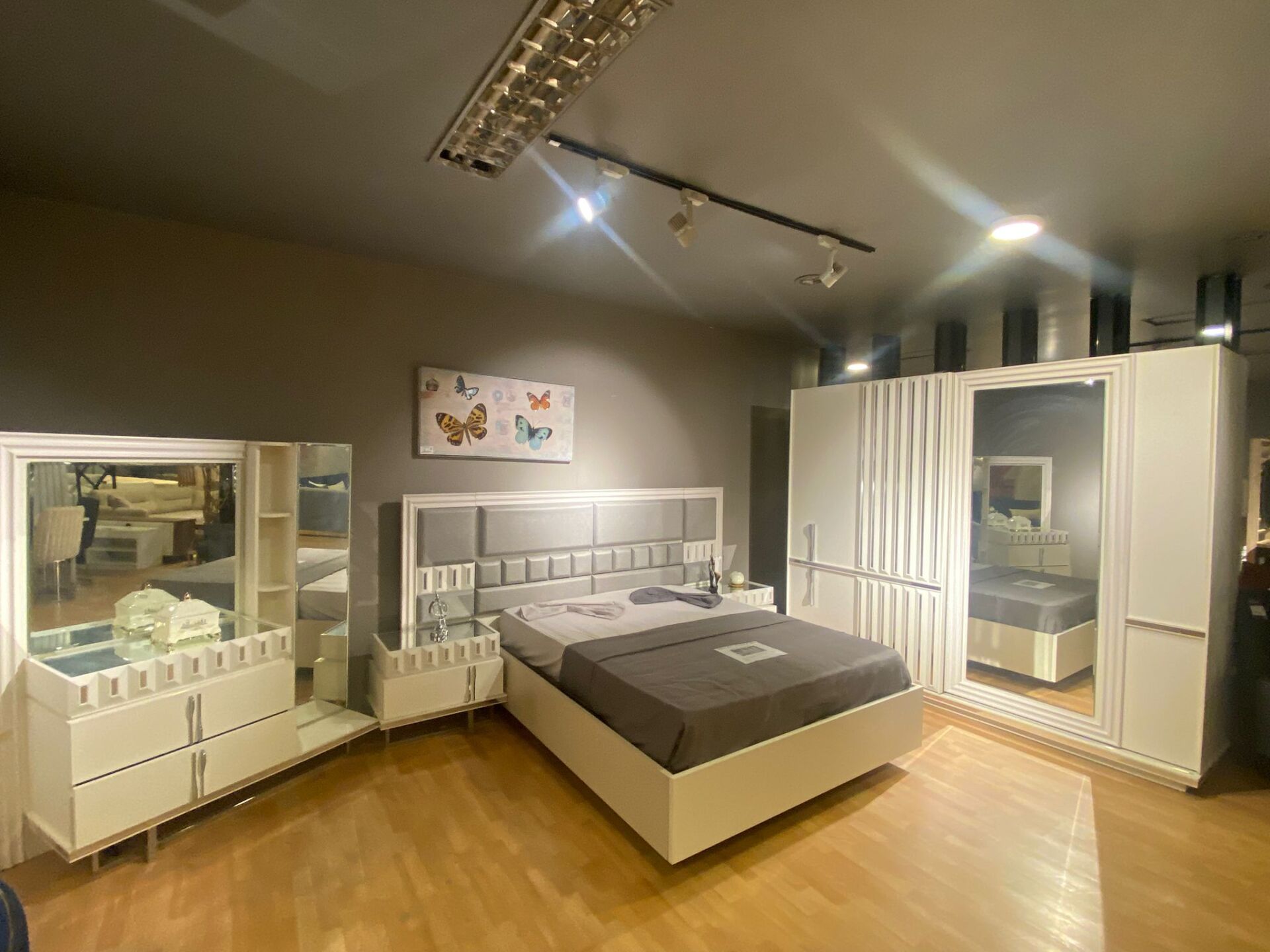 Outlet EnBoss Yatak Odası Takımı