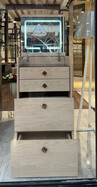 Çok Amaçlı Takı ve Makyaj Dolabı