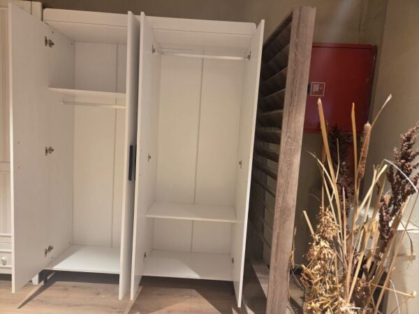 Ekol 4 Kapaklı Dolap