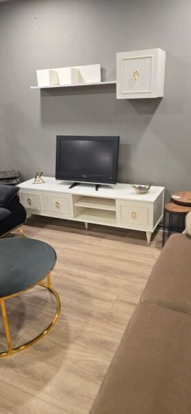 Outlet Su Tv Ünitesi