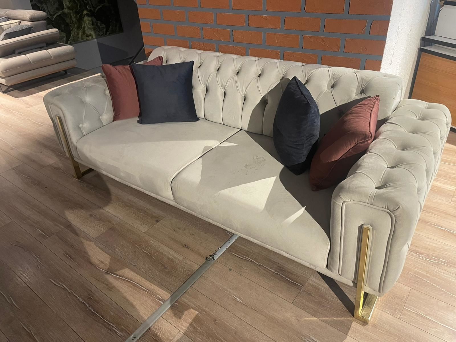 Outlet Chester Üçlü Koltuk