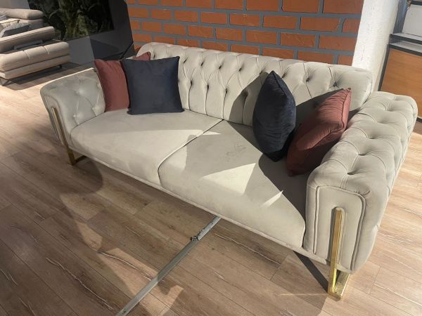 Outlet Chester Üçlü Koltuk