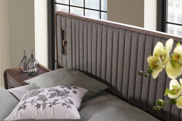 Vıntage Bazalı Karyola Başlığı