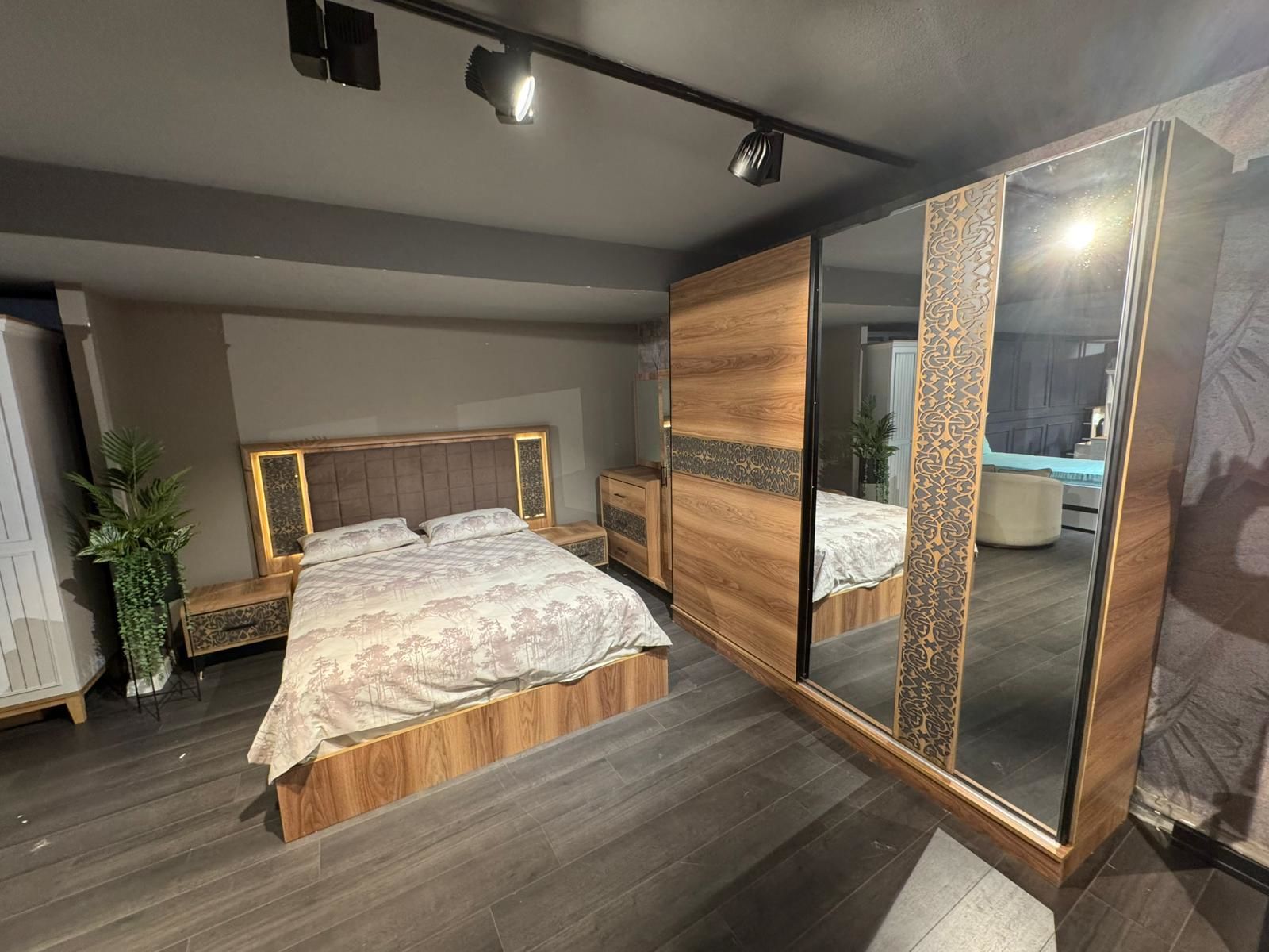 Sera Yatak Odası Takımı