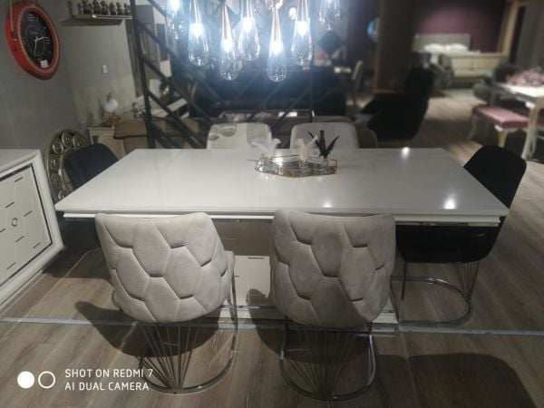 Outlet Yüsra Yemek Odası Takımı
