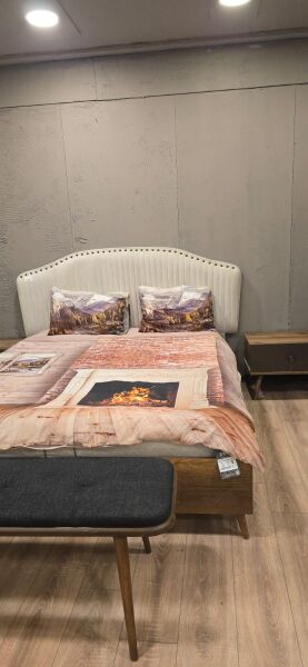 Outlet Antik Yatak Odası