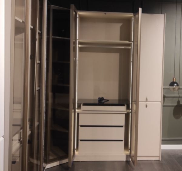 Miray Giyinme Odası Dolabı