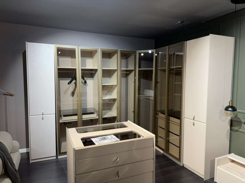 Miray Giyinme Odası Dolabı