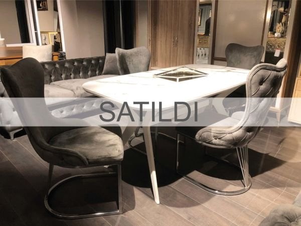 Outlet Valentino Masa + 4 Adet Sandalye