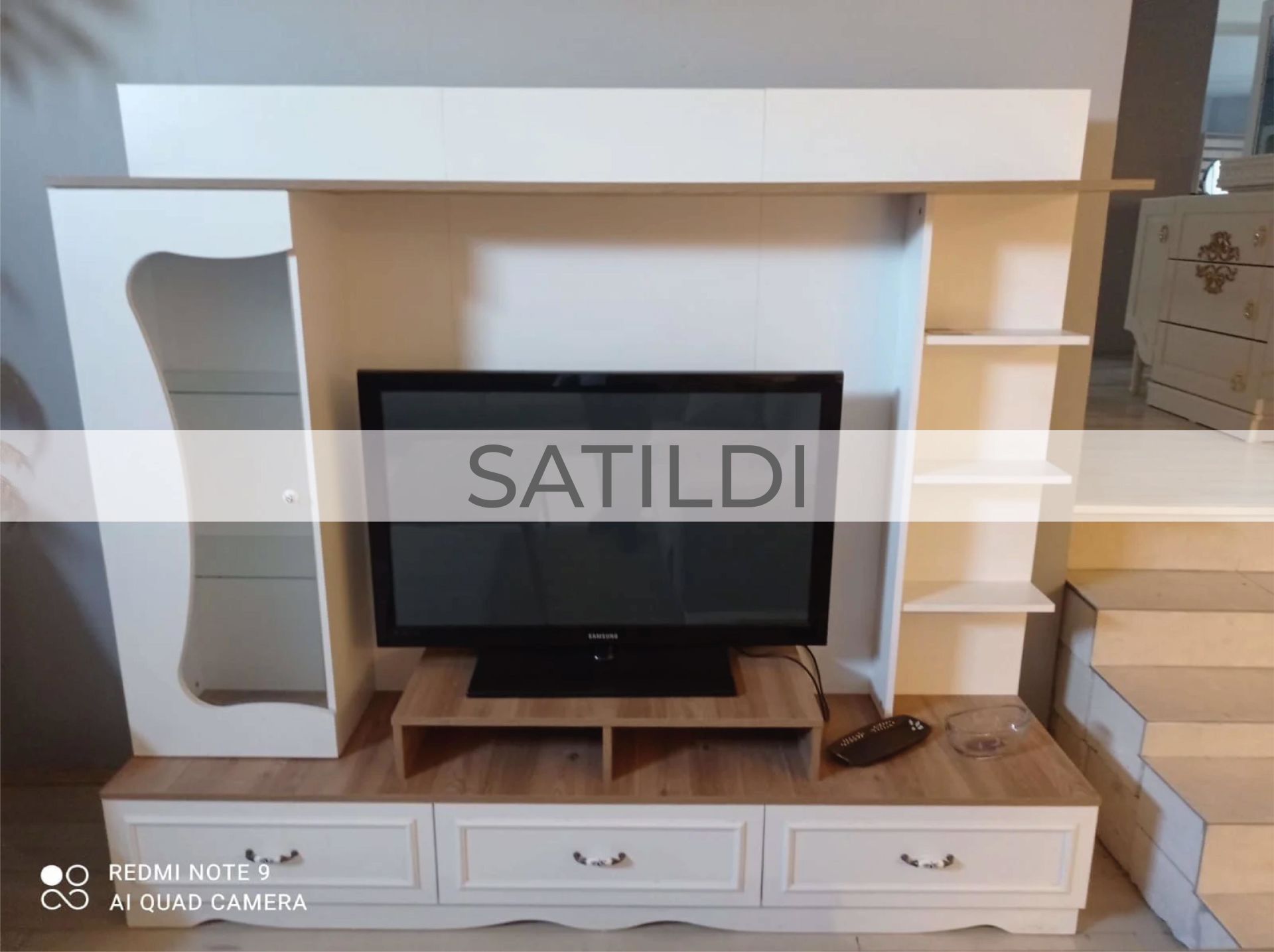 Outlet Evart Tv Ünitesi